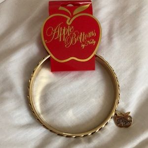 Apple Bottoms bracelet by Nelly